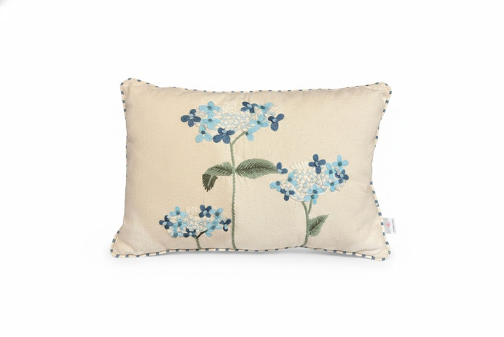 HYDRENGEA PILLOW 2