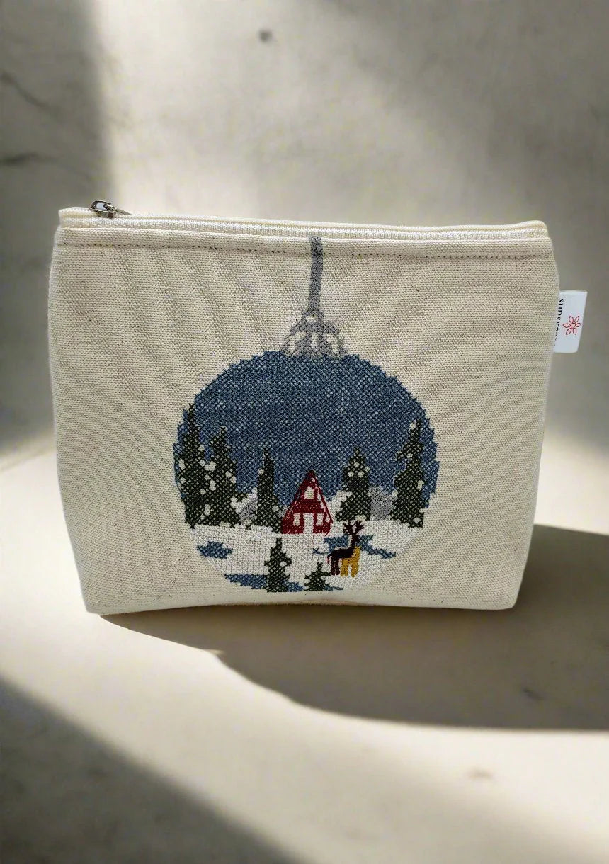HOLIDAY BALL POUCH